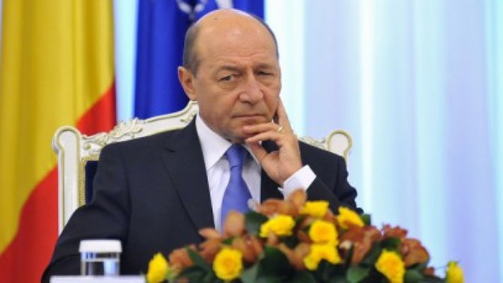 Băsescu participă la Ceremonia de comemorare a 100 de ani de la Primul Război Mondial